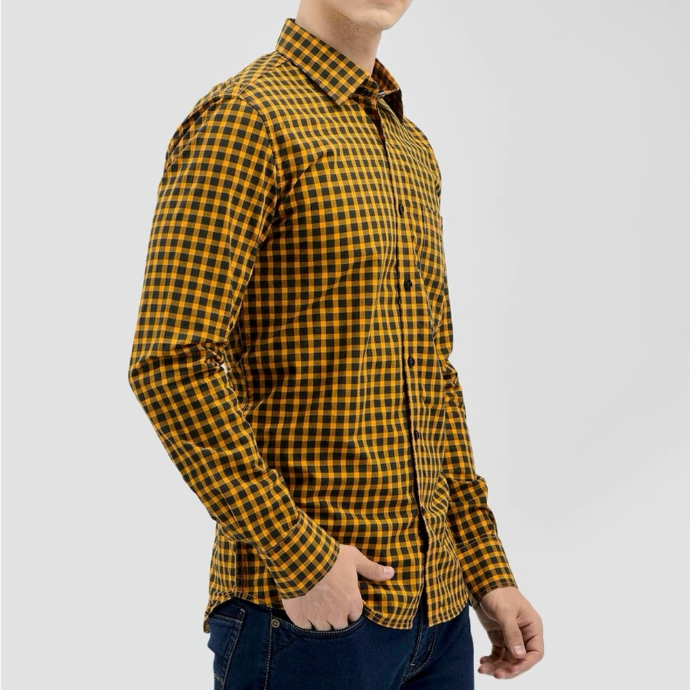 Old Navy Long Sleeve Button Down Plaid Slim Fit Orange and Dark Blue Size Medium